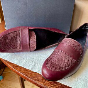 Munro Women's Loafers Size 11